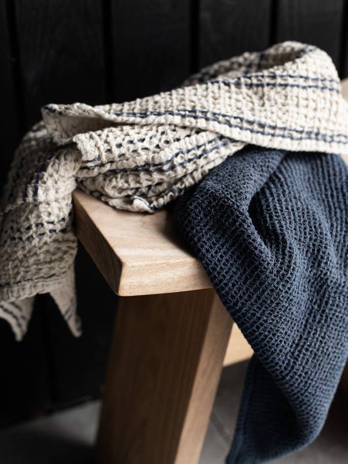 Nella Waffeltuch - Blaue Streifen - Tell Me More