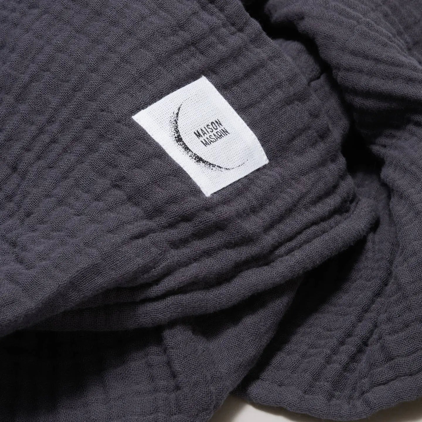 Tagesdecke aus Baumwollgaze - Mitternacht - reflect design