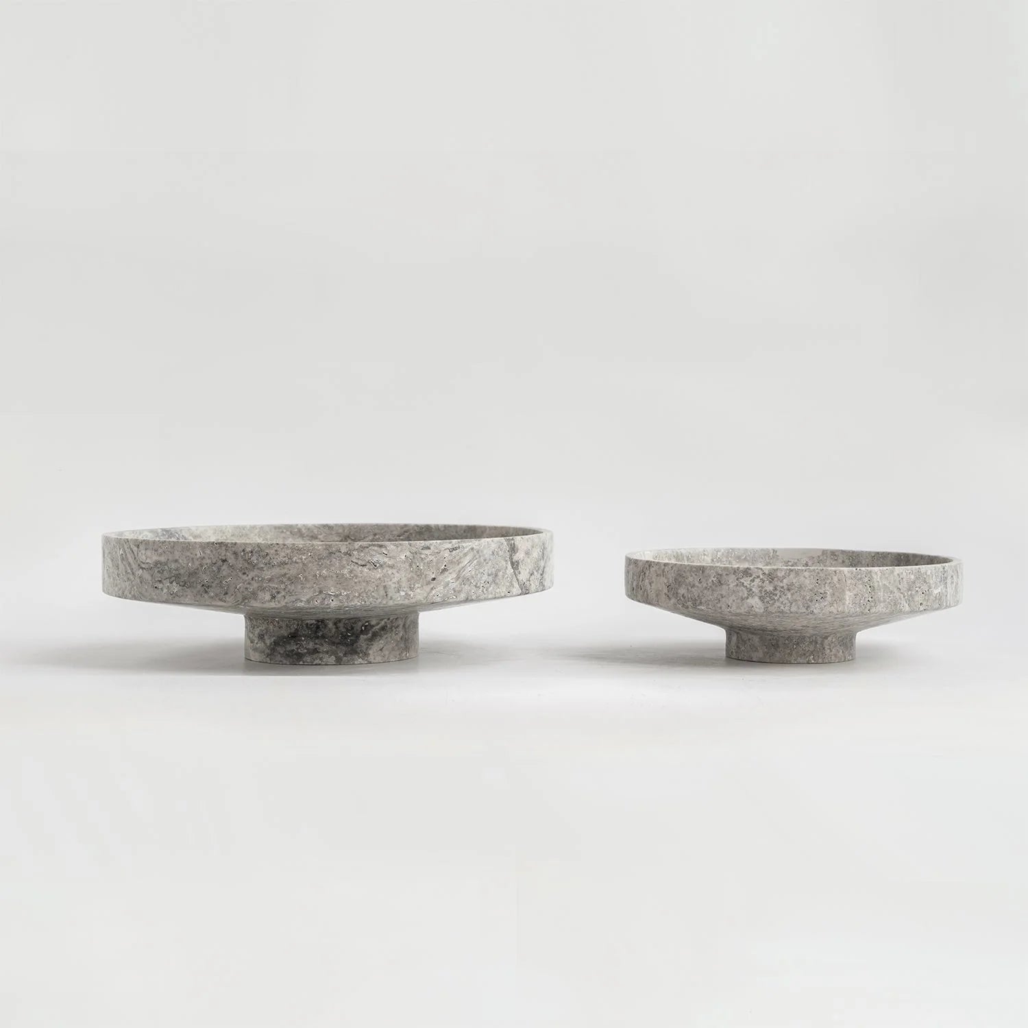 Schale aus silbernem Travertin XL - reflect design