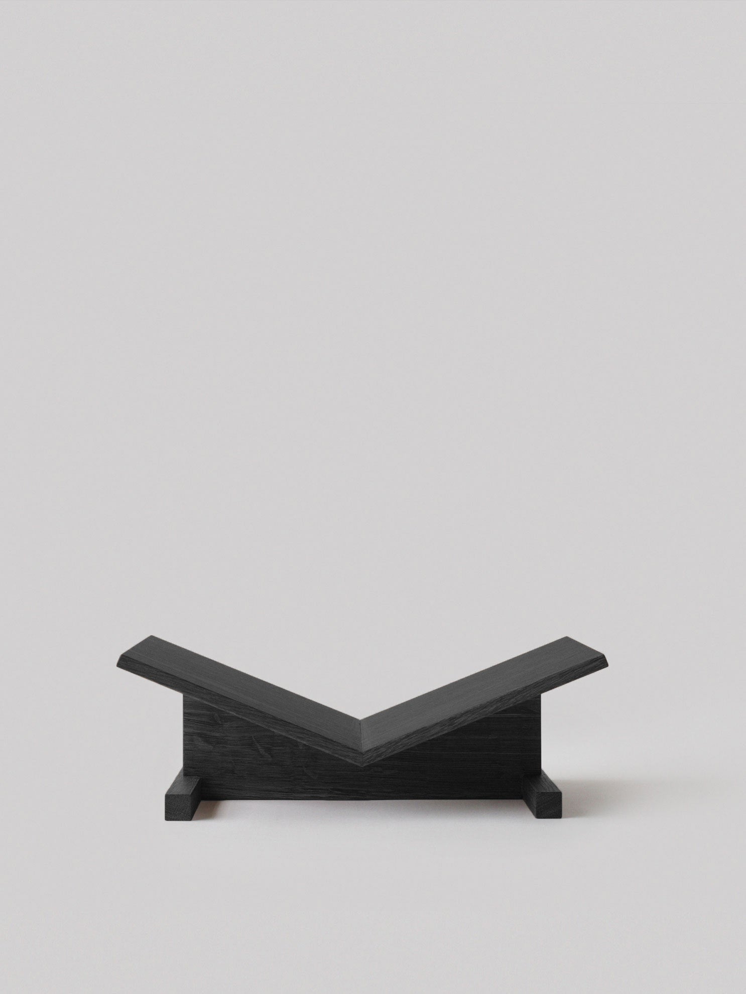 Page - Black - reflect design