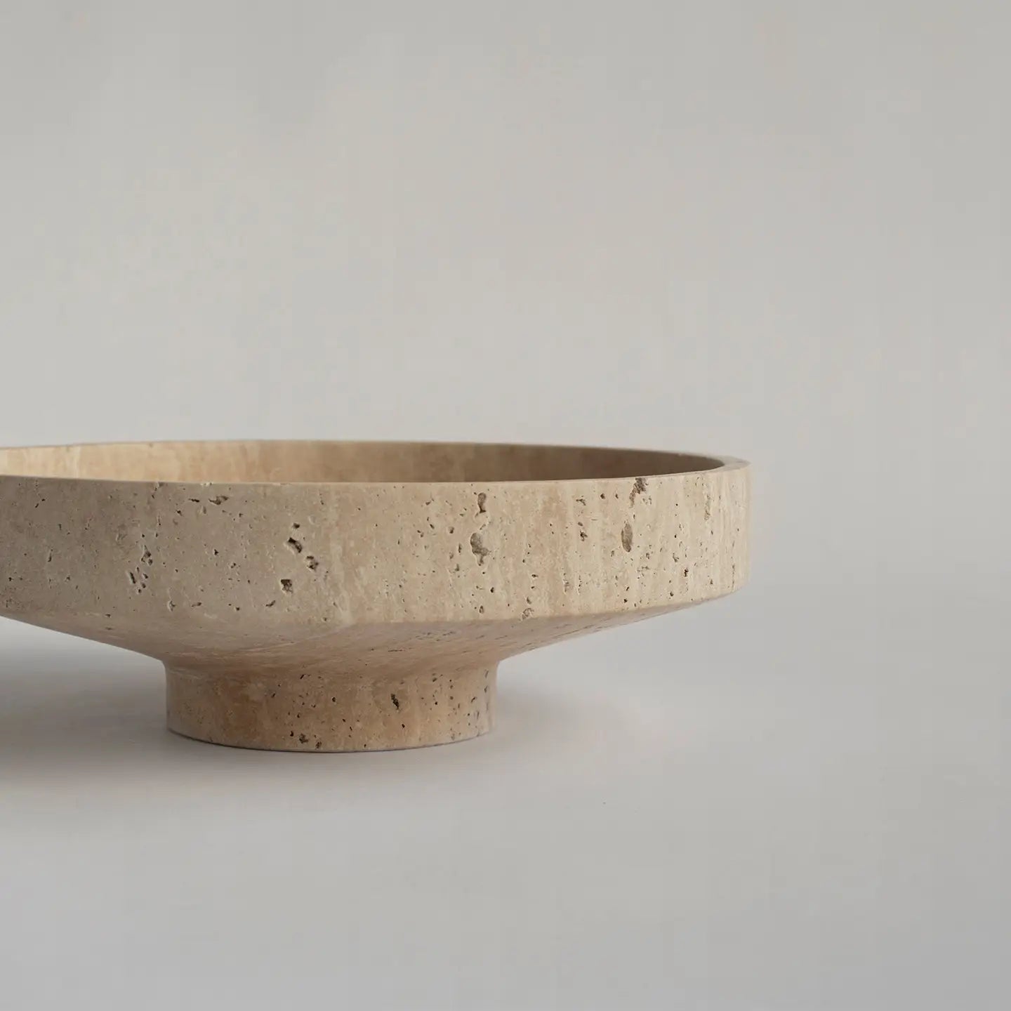 Schale aus Travertin - reflect design
